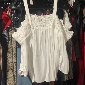 Cute white top